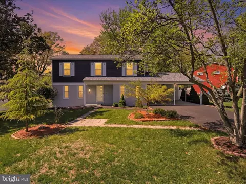 9127 Loughran Rd, Fort Washington, MD 20744