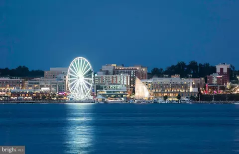 125 Kinsale Pl #409, National Harbor, MD 20745