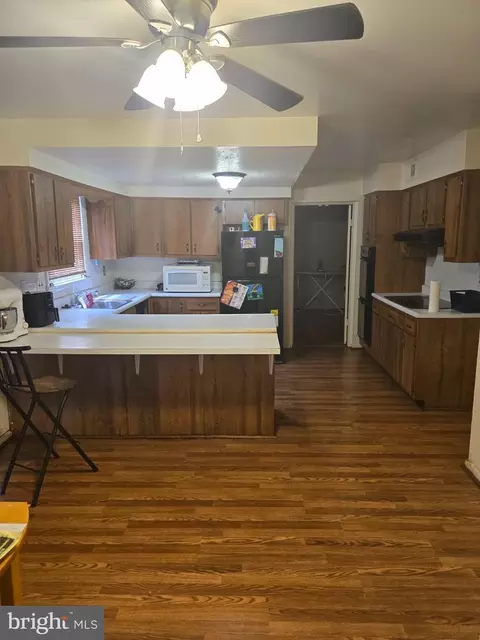 Kitchen - 9401 Pine View Ln, Clinton, MD 20735 photo 1 of 1