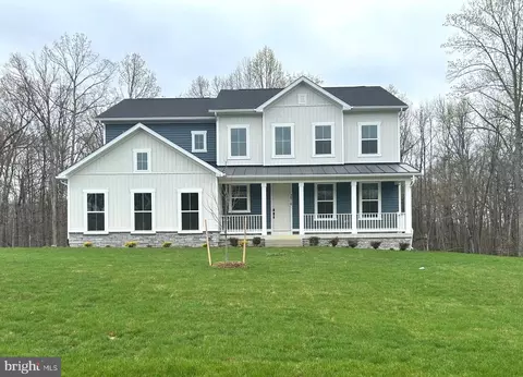 2010 Saint James Rd, Accokeek, MD 20607