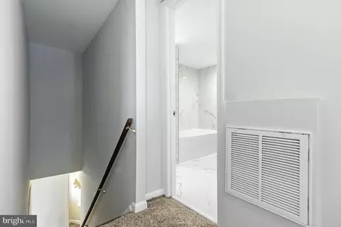 Entry Way - 612 9th St, Laurel, MD 20707 photo 10 of 11