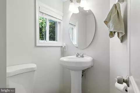 Bath - 612 9th St, Laurel, MD 20707 photo 1 of 7