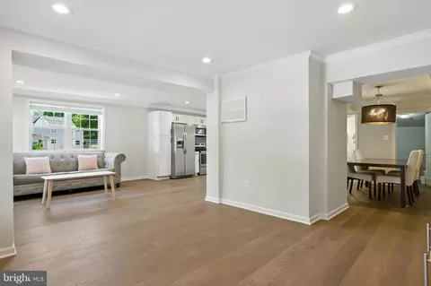 Entry Way - 612 9th St, Laurel, MD 20707 photo 1 of 11
