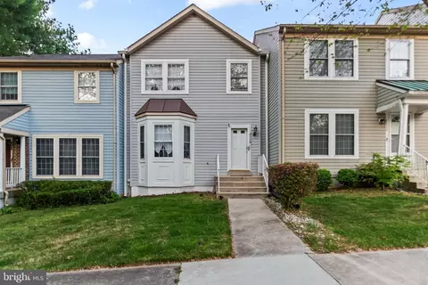 8508 Rheims Ct, Marlboro, MD 20772