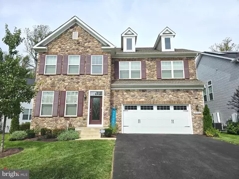 10802 N Riding Rd, Marlboro, MD 20772