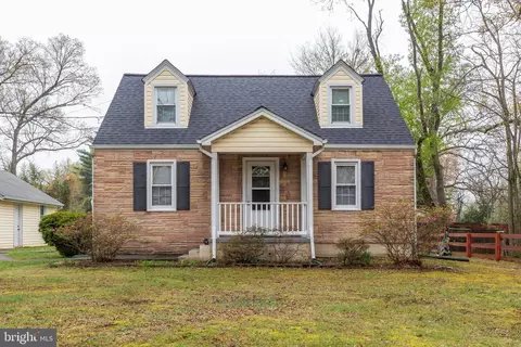 8104 Prince Georges Dr, Fort Washington, MD 20744
