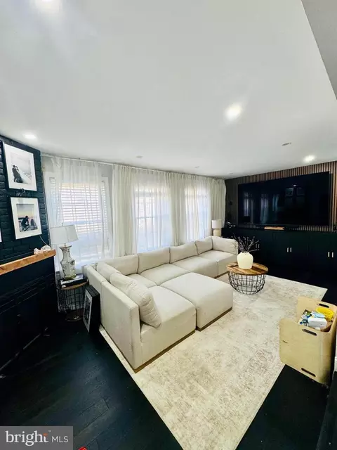 Living - 6915 Scotch Dr, Laurel, MD 20707 photo 1 of 1