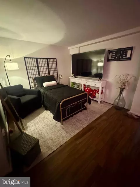 Bedroom - 6915 Scotch Dr, Laurel, MD 20707 photo 1 of 2