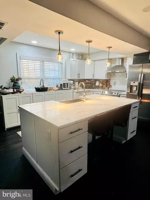 Kitchen - 6915 Scotch Dr, Laurel, MD 20707 photo 3 of 3