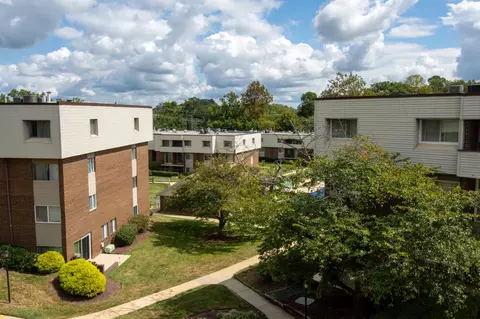 10202 Prince #2-303, Marlboro, MD 20774