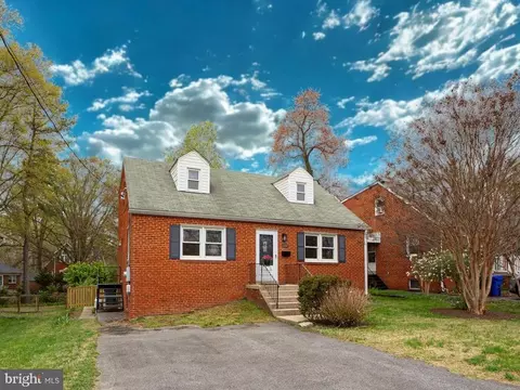 6504 Baltimore, Hyattsville, MD 20782