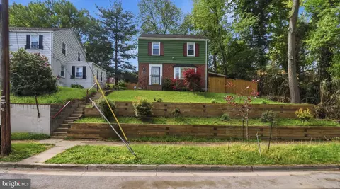 6719 Knollbrook Dr, Hyattsville, MD 20783