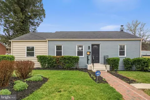 5601 Spring Rd, Bladensburg, MD 20710