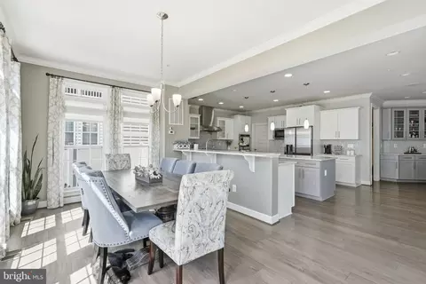 9003 Crystal Oaks Ln, Marlboro, MD 20772 photo 15