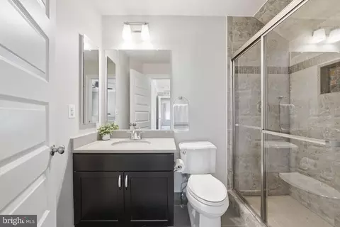 9003 Crystal Oaks Ln, Marlboro, MD 20772 photo 33