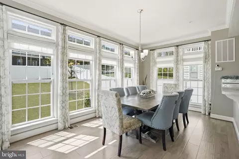 9003 Crystal Oaks Ln, Marlboro, MD 20772 photo 14