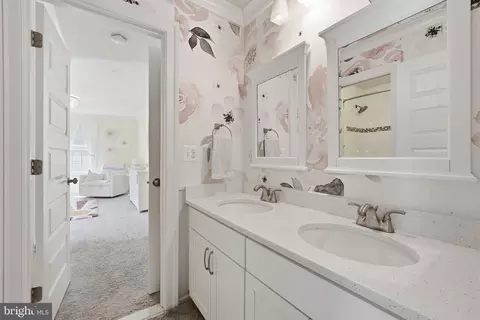 9003 Crystal Oaks Ln, Marlboro, MD 20772 photo 36