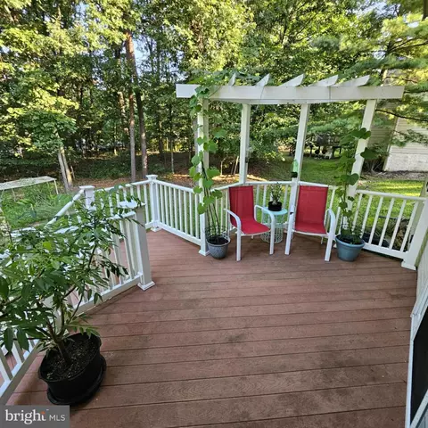 Exterior - 7605 Stratfield Ln, Laurel, MD 20707 photo 7 of 8