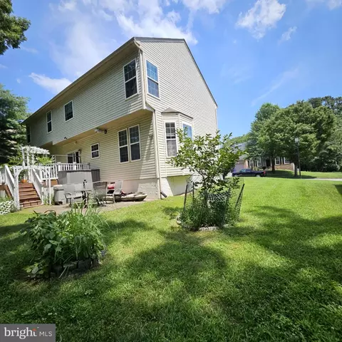Exterior - 7605 Stratfield Ln, Laurel, MD 20707 photo 6 of 8