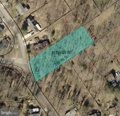 5202 Woodland Blvd, Oxon Hill, MD 20745