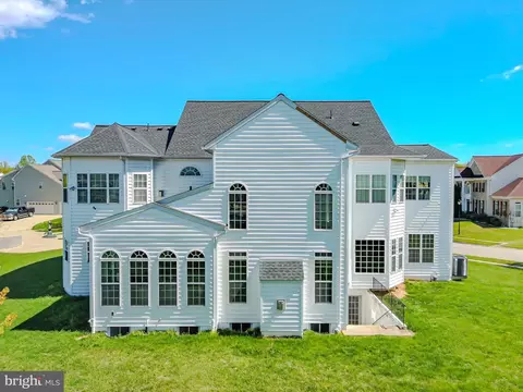 Exterior - 6609 Chatham Park Dr, Brandywine, MD 20613 photo 2 of 3
