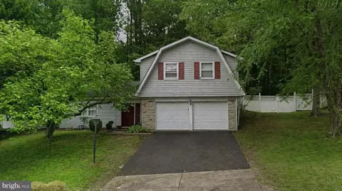 9010 Fairhaven Ave, Marlboro, MD 20772