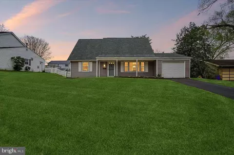 12621 Memory Ln, Bowie, MD 20715