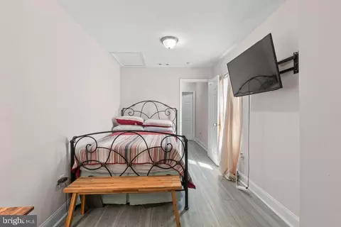Bedroom - 324 Laurel Ave, Laurel, MD 20707 photo 3 of 4