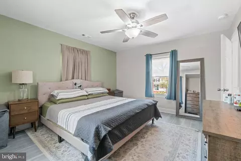 Bedroom - 324 Laurel Ave, Laurel, MD 20707 photo 2 of 4