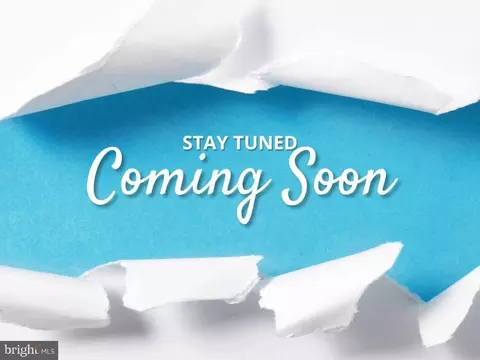 4925 Vista Glen Ln, Lanham, MD 20706