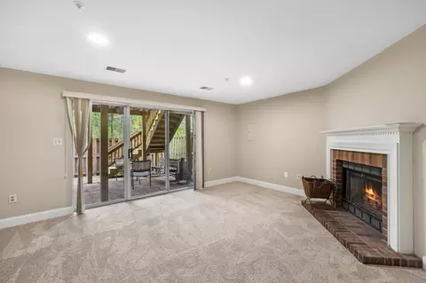 Living - 10775 Kitchener Ct, Bowie, MD 20721 photo 12 of 14