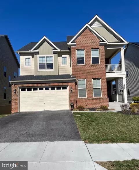 2508 Sir Michael Pl, Lanham, MD 20706