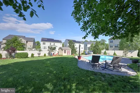 Exterior - 2703 Brownlee Ct, Lanham, MD 20706 photo 10 of 17