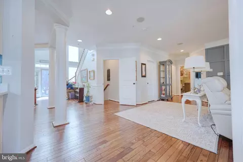 Entry Way - 2703 Brownlee Ct, Lanham, MD 20706 photo 3 of 11