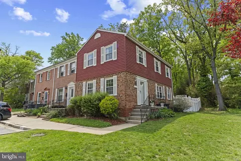 8252 Imperial Dr #7-J, Laurel, MD 20708