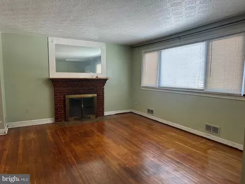 Living - 1504 5th St, Lanham, MD 20706 photo 2 of 4