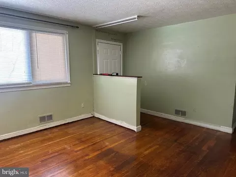 Living - 1504 5th St, Lanham, MD 20706 photo 1 of 4