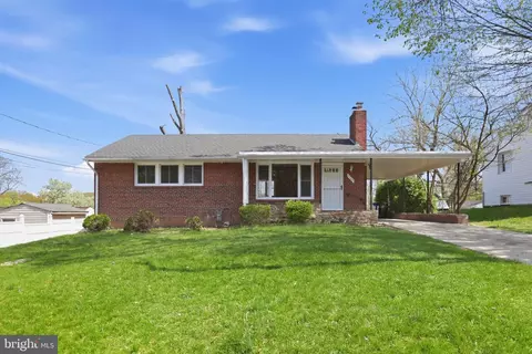 5709 84th Ave, Hyattsville, MD 20784