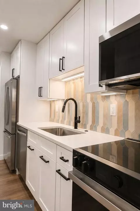 Kitchen - 15734 Millbrook Ln #80, Laurel, MD 20707 photo 3 of 3