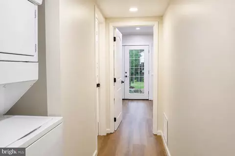 Entry Way - 15734 Millbrook Ln #80, Laurel, MD 20707 photo 4 of 4