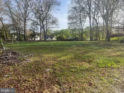 12200 Windbrook Dr, Clinton, MD 20735 photo 3