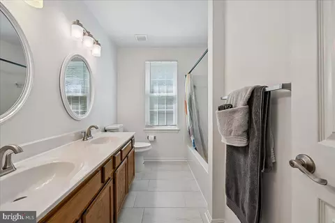 Bath - 903 Brook St, Accokeek, MD 20607 photo 5 of 6