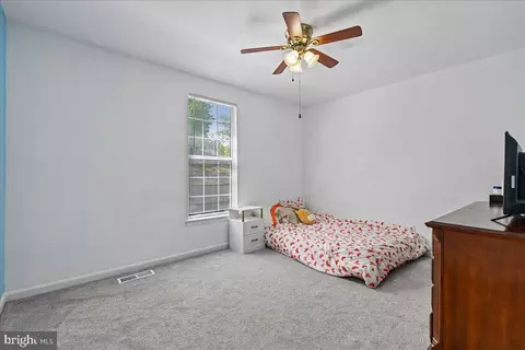 Bedroom - 903 Brook St, Accokeek, MD 20607 photo 6 of 10