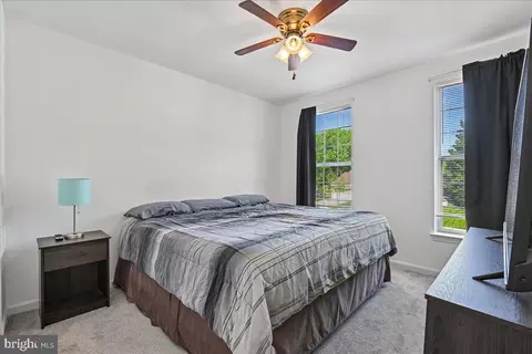 Bedroom - 903 Brook St, Accokeek, MD 20607 photo 4 of 10