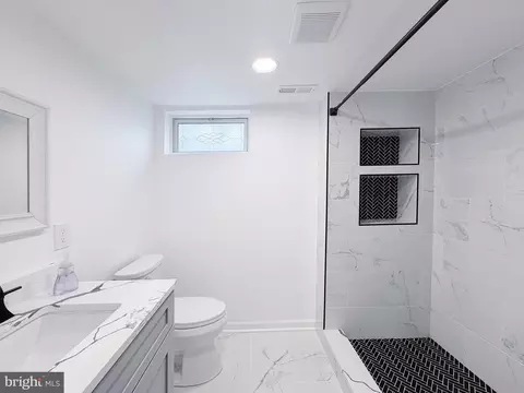 Bath - 4902 91st Pl, Lanham, MD 20706 photo 3 of 3