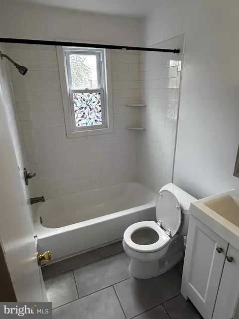 Bath - 214 10th St, Laurel, MD 20707 photo 10 of 11