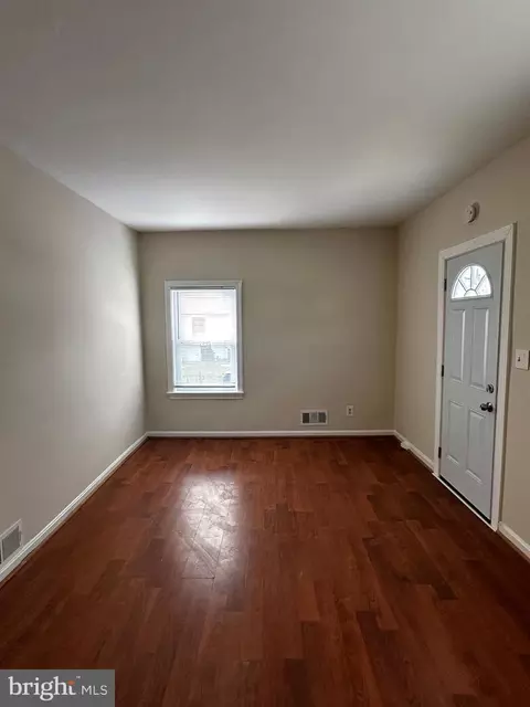 Living - 214 10th St, Laurel, MD 20707 photo 8 of 15