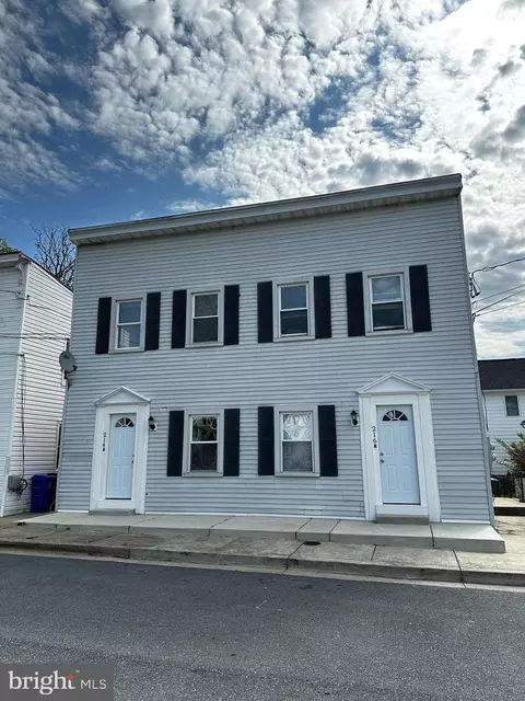 214 10th St, Laurel, MD 20707