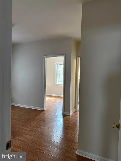 Entry Way - 214 10th St, Laurel, MD 20707 photo 6 of 18