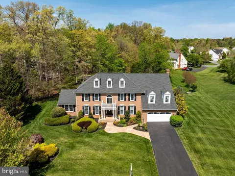 7514 Lake Glen Dr, Glenn Dale, MD 20769